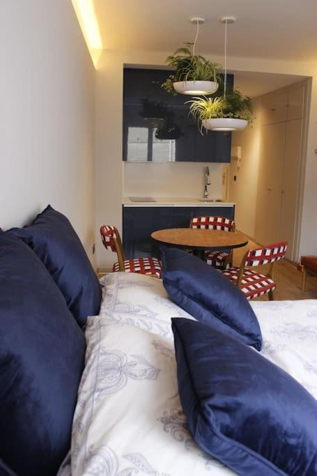 Apartamento Por Temporada Centro Diseno Madrid Exteriör bild