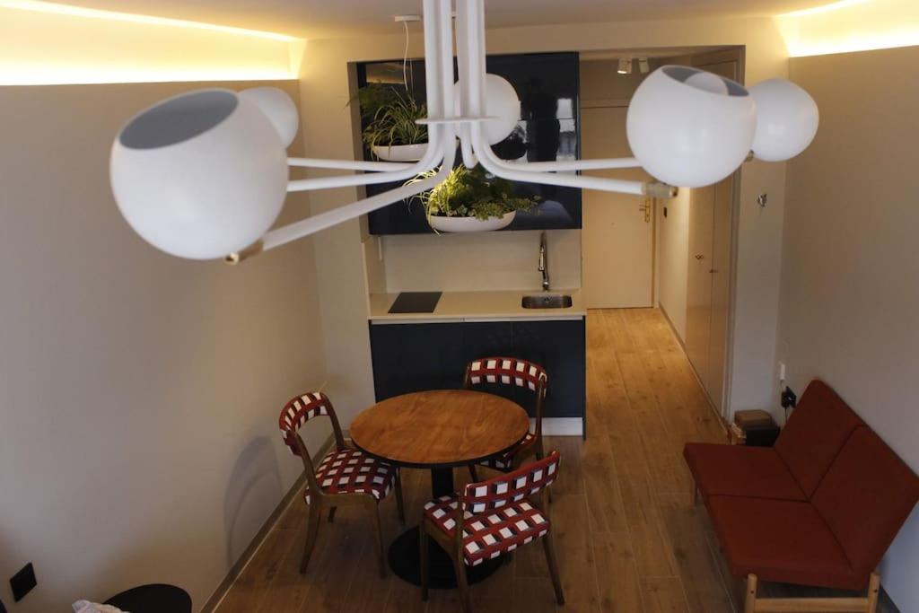 Apartamento Por Temporada Centro Diseno Madrid Exteriör bild